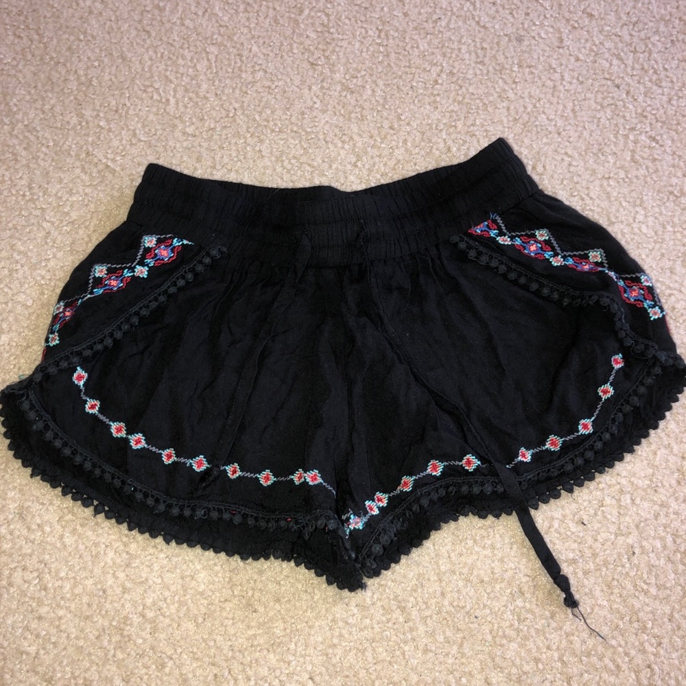 LA Hearts Black Soft Boho Shorts